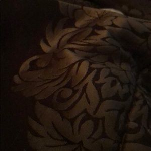 Meet your Posher, Ebone